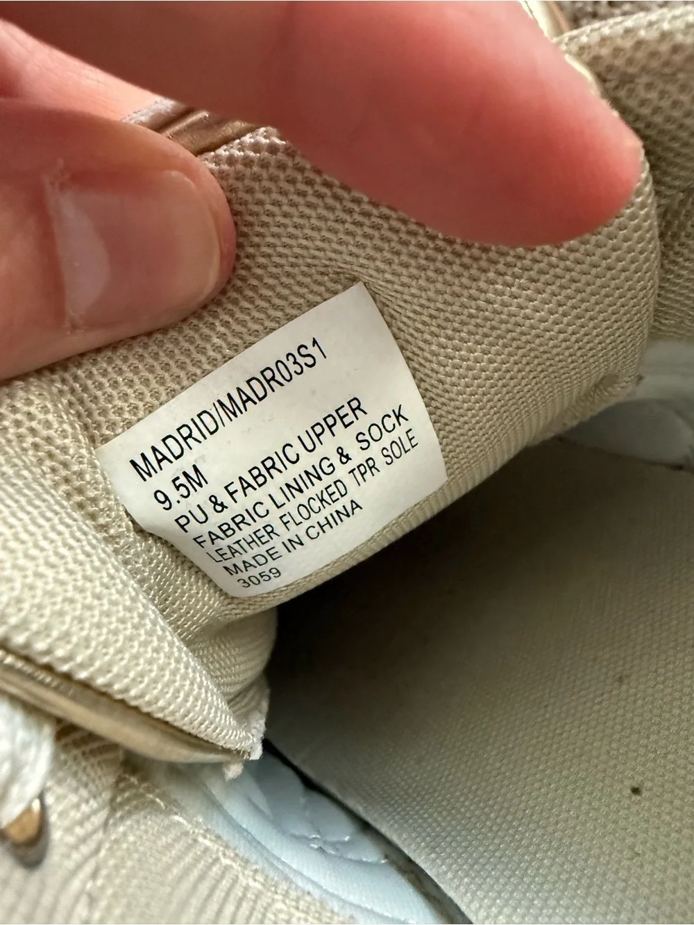 Steve Madden Madrid Gold Sneakers 9.5